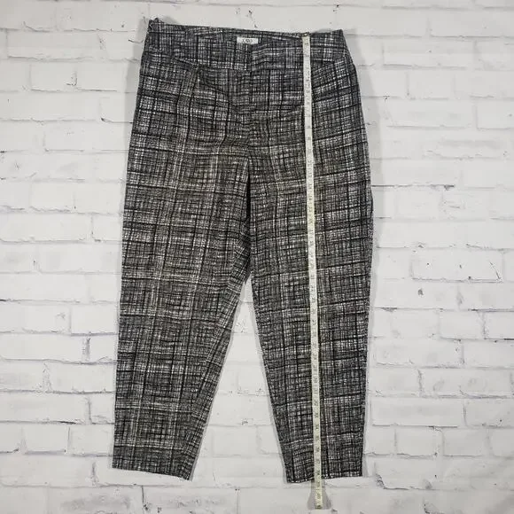 Cato Woman Black and White Sketchy Plaid Trouser Pants Size 16W - Picture 11 of 15